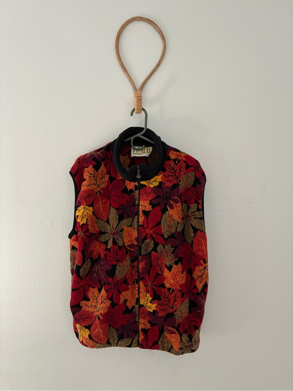 Vintage Duffel Outdoors Autumn Leaves Fleece Vest